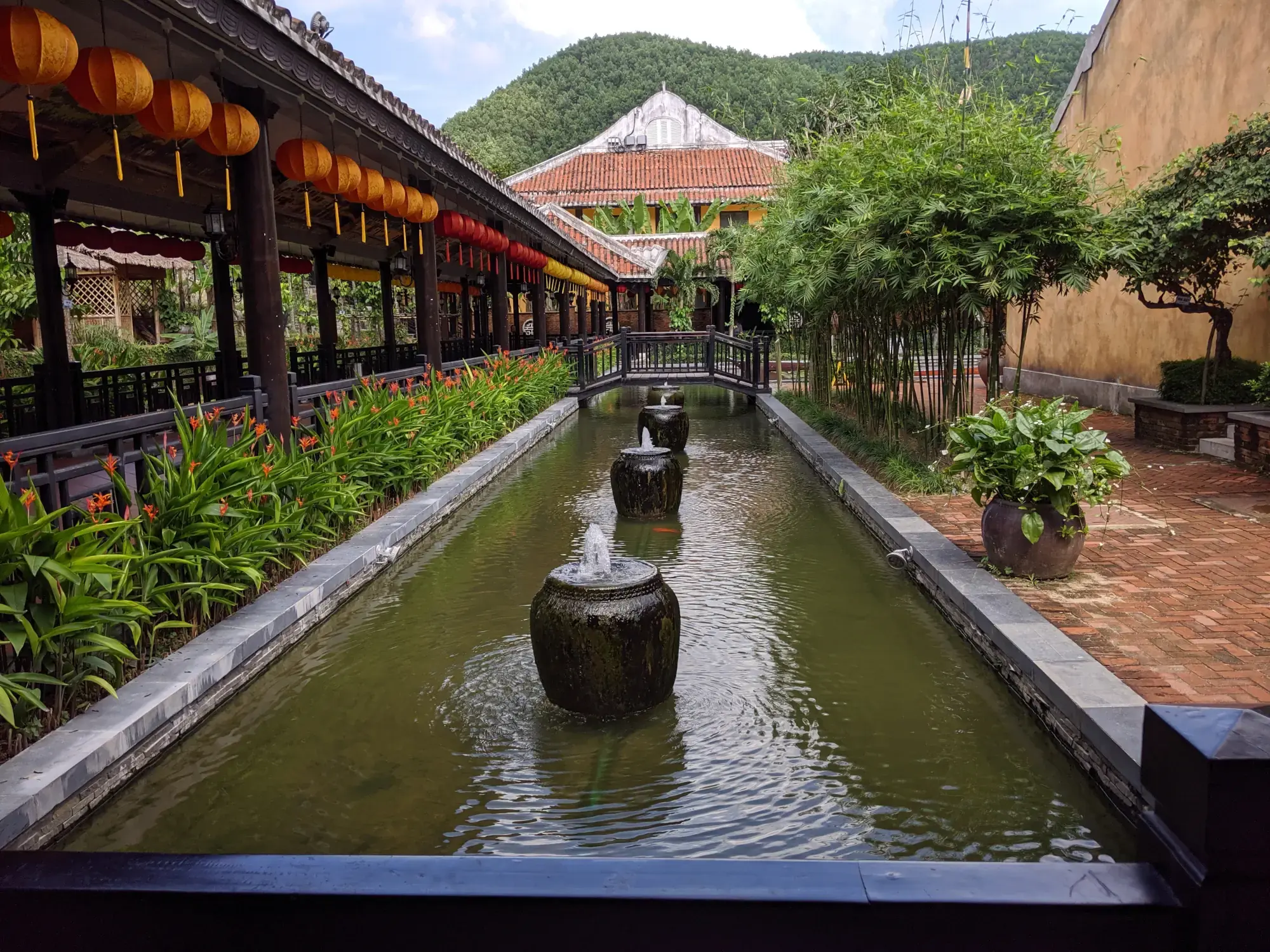 Arriving at Ba Na Hills